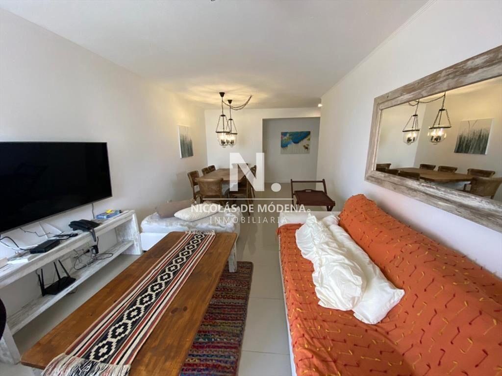 Apartamento 3 dormitorios en suite en Edificio ,