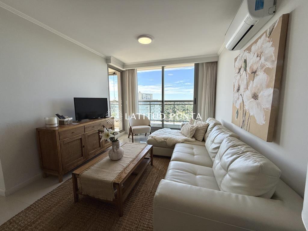 Roosevelt, apartamento 2 dormitorios, piso alto 1
