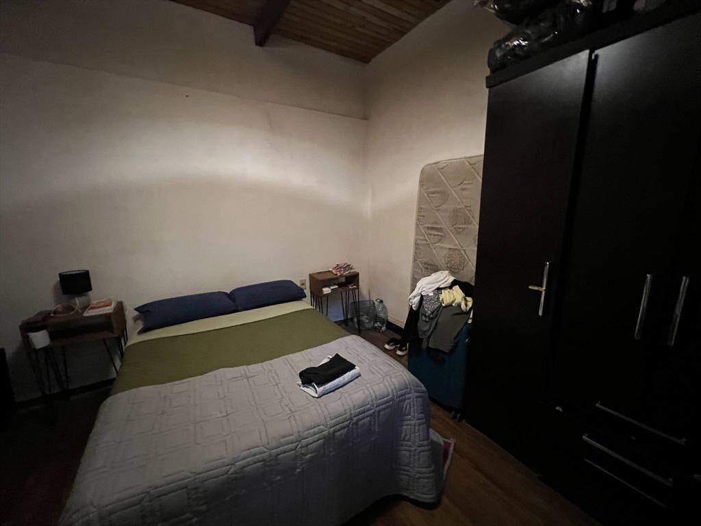 Venta Casa Cuatro Dormitorios en Pocitos con Azotea amplia