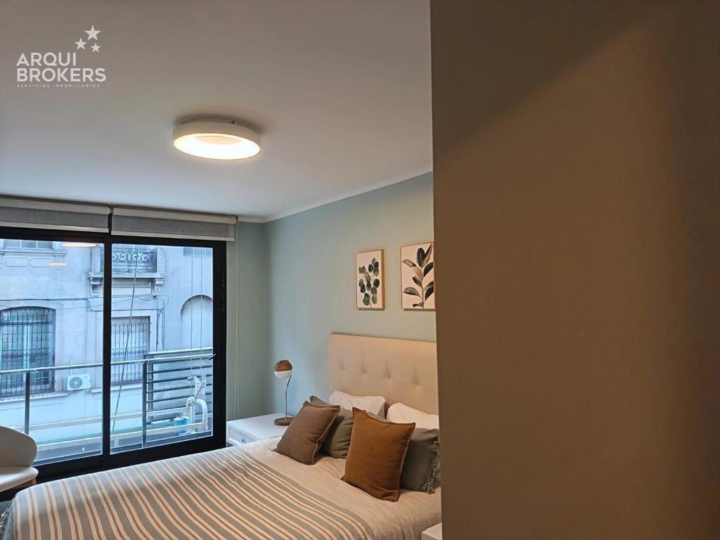 Apartamento de un dormitorio en venta en Cordón - 909