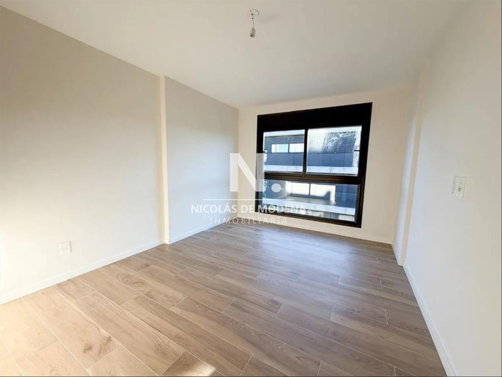 Apartamento en Pozo de 2 dormitorios. Carrasco.