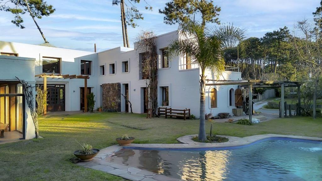 CASA EN ALQUILER DE TEMPORADA LA ARBOLADA