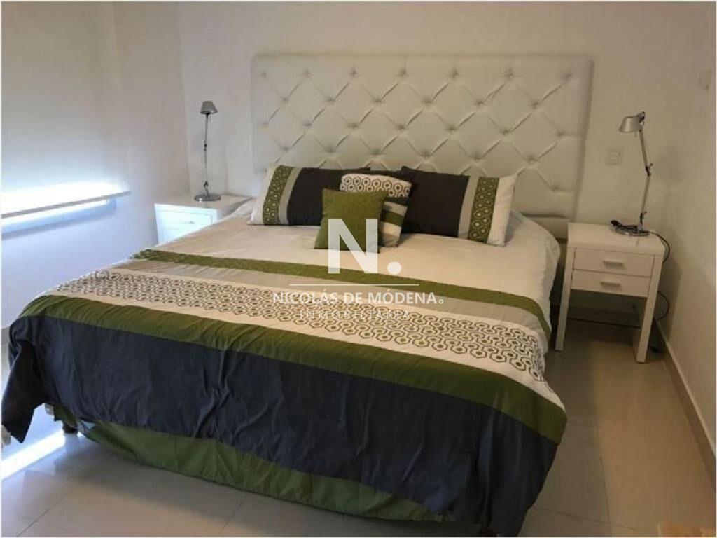 DEPARTAMENTO DE 2 DORMITORIOS EN MIAMI BOULEVARD, PUNTA DEL
