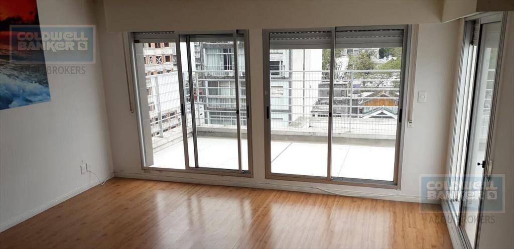 Apartamento monoambiente en venta en Pocitos con garaje , P