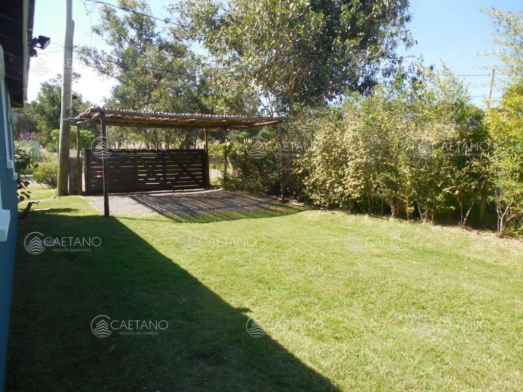 Casa en alquiler 3 dormitorios y dependencia de servicio La