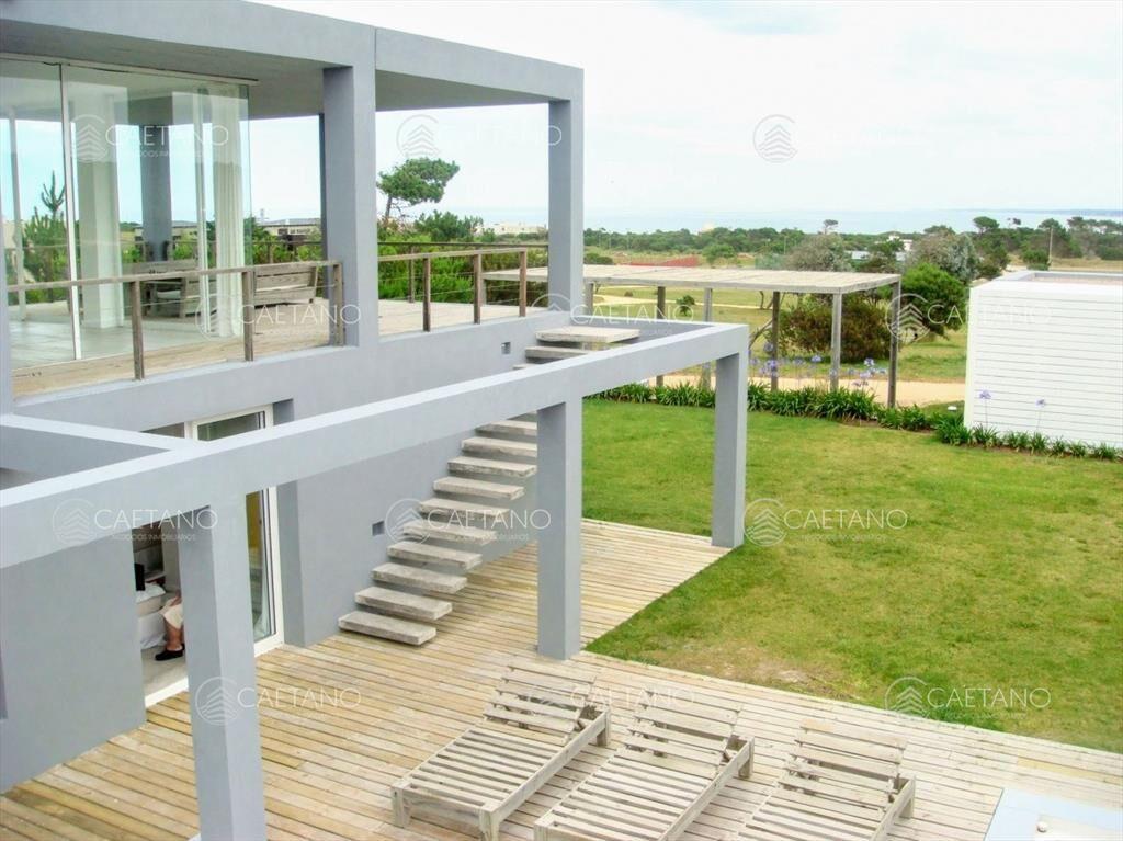 Casa con vista al mar en Barrio Privado, Jose Ignacio