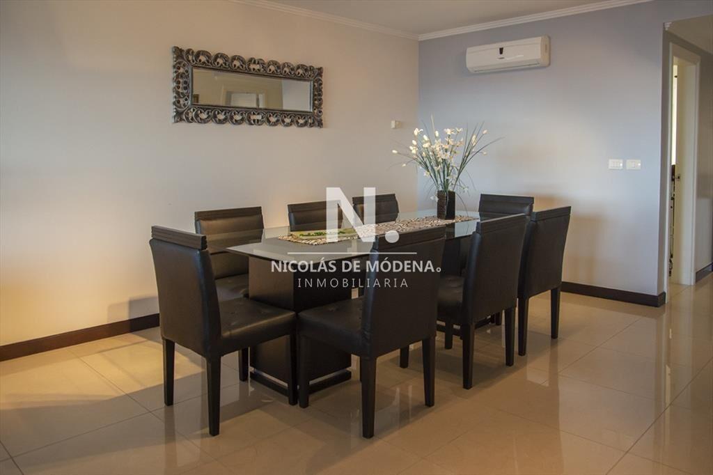 Departamento en venta frente al mar. Torre Lobos,