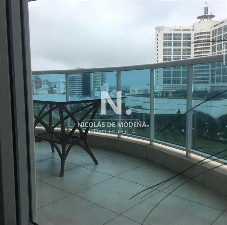 Departamento de 2 dormitorios con parrillero en