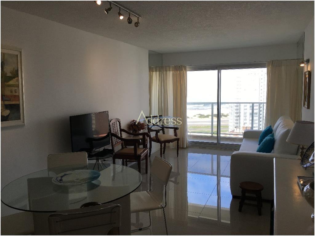 Apartamento en Brava, 1 dormitorios *