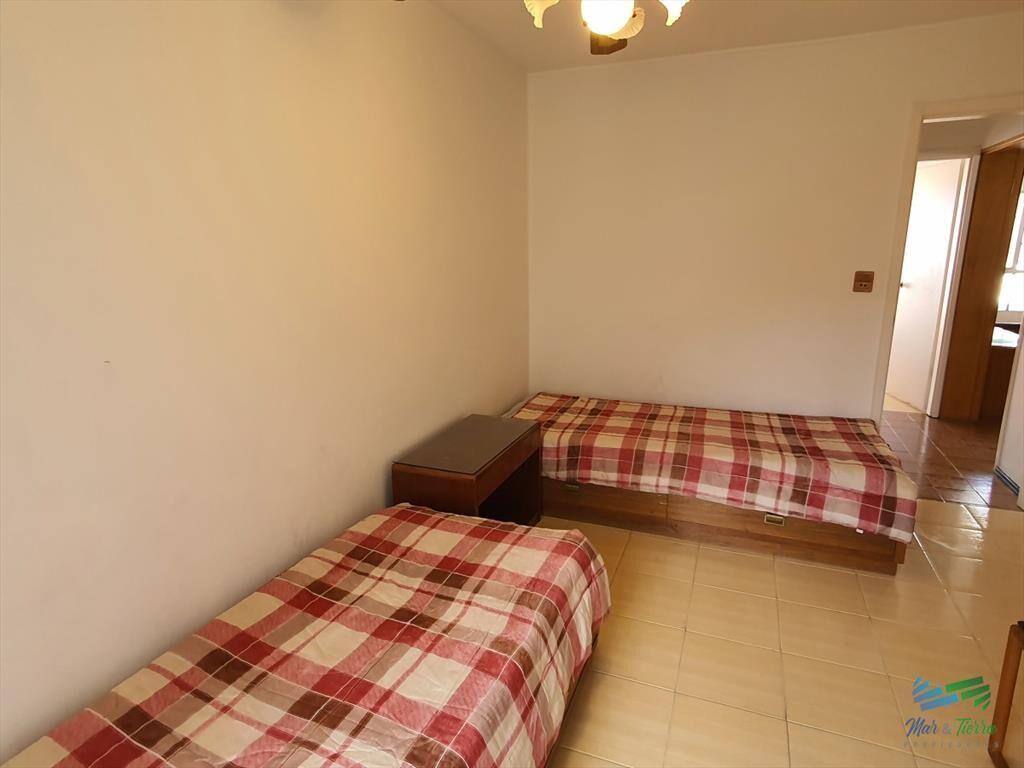 Venta de apartamento de 2 dormitorios en la de