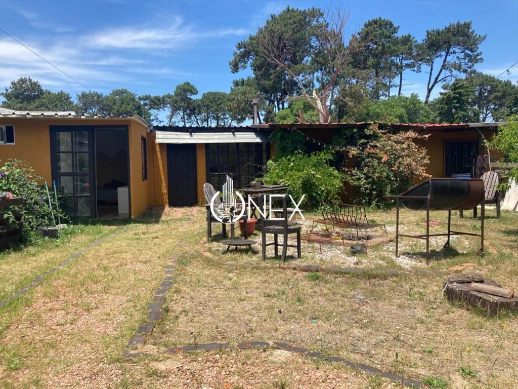 Venta de Casa 2 dormitorios 2 baños gran terreno