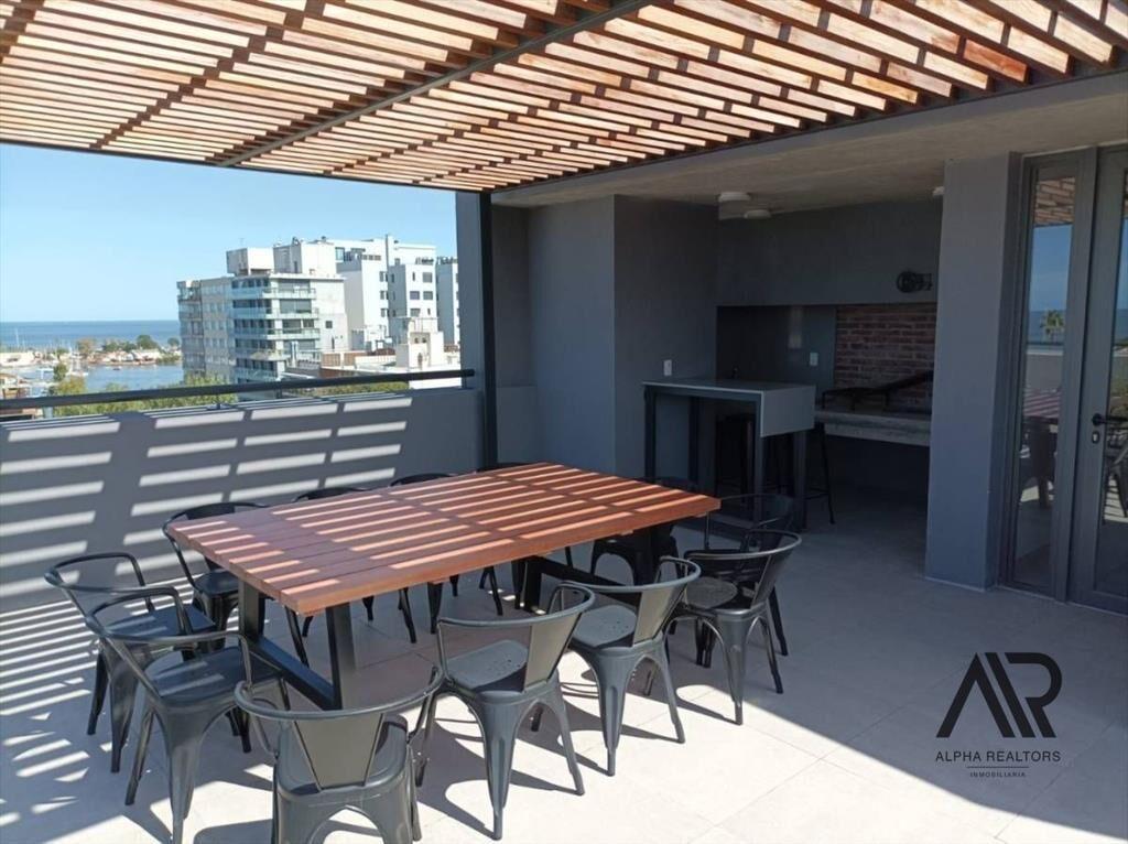 Venta Apartamento 1 dormitorio patio garage doble Buceo ...