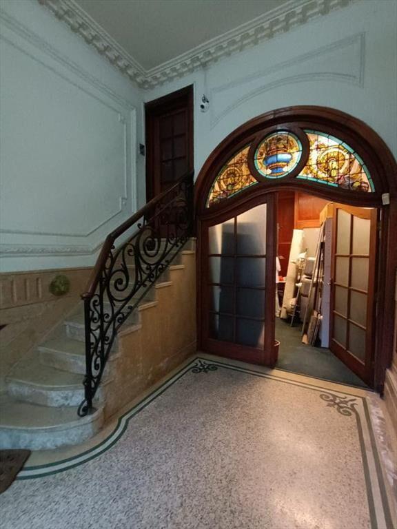 Rio Negro y San Jose , casa de 176 m2 , distribuída en dos