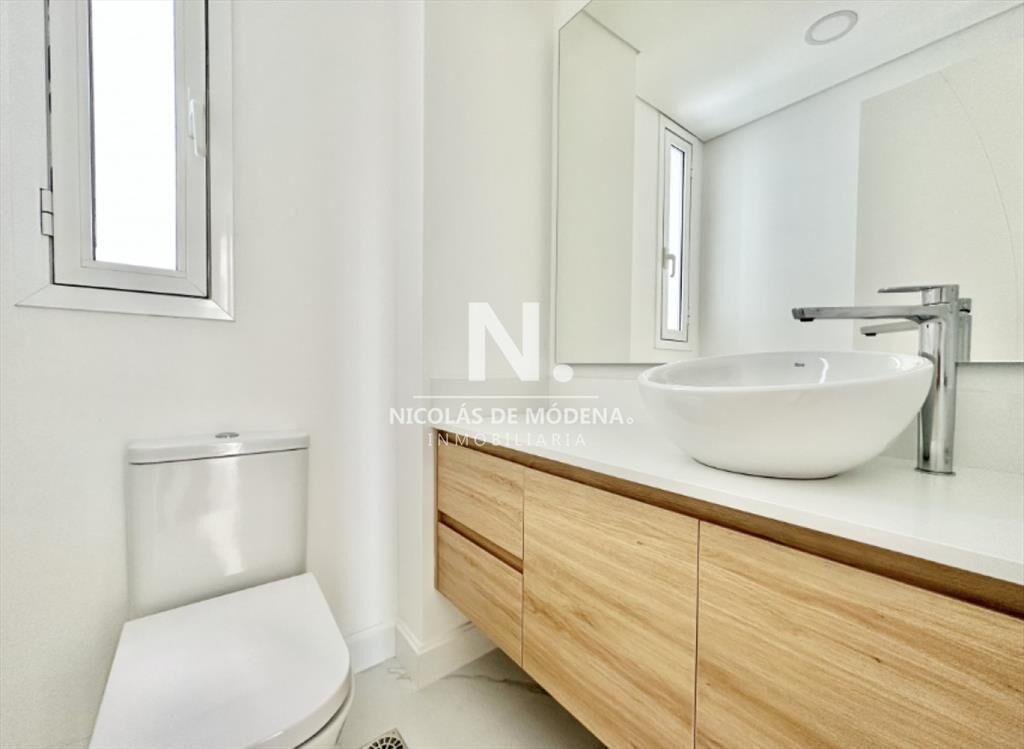 Apartamento en Mansa - Punta del Este en venta de 2 dormito