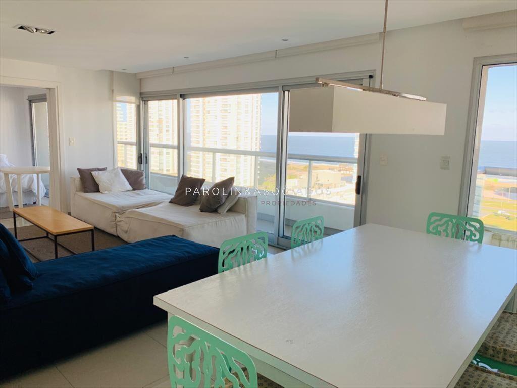 Apartamento en venta de 3 dormitorios en Brava