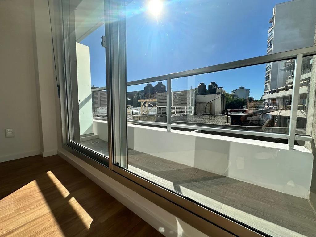 Venta Apartamento 1 Dormitorio en Tres Cruces, Smart Point