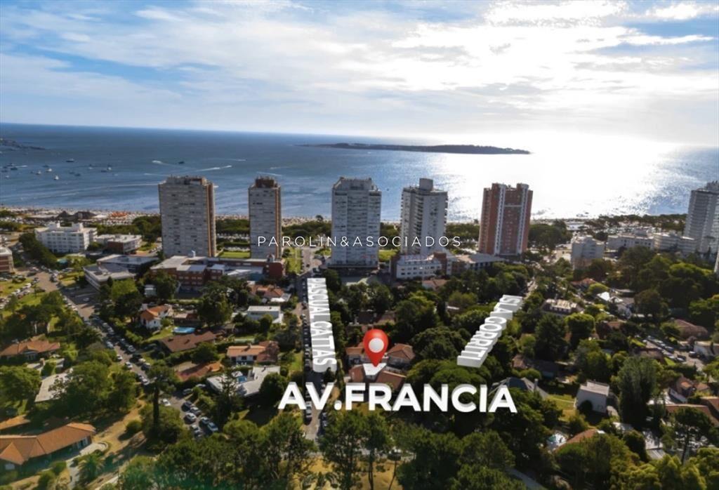 CASA EN VENTA PLAYA MANSA 5 DORMITORIOS, Punta del Este