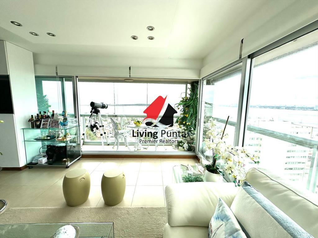 apartamento con vista al puerto