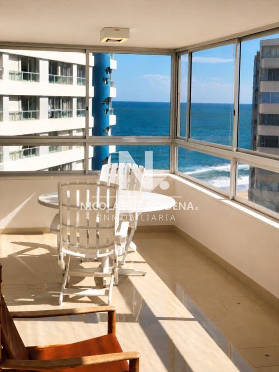 Hermoso apartamento en primera linea de 3 + en