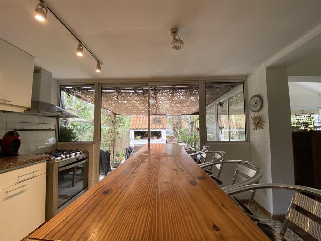 Casa de 3 dormitorios y agradable jardÃ­n en del