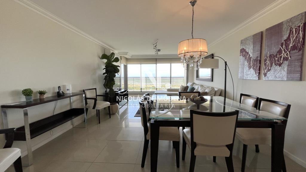 Torre Imperiale de 3 dormitorios en venta y alquiler