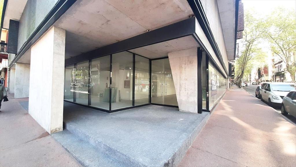 VENTA CON RENTA - Local - Centro - A Estrenar