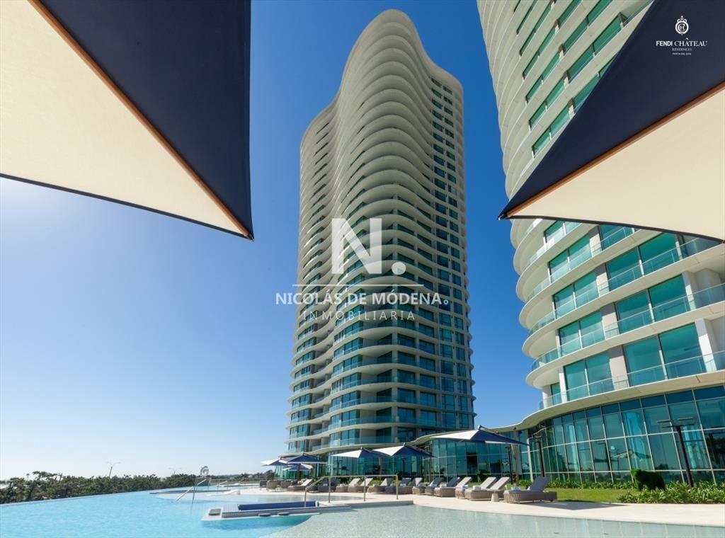 Departamento exclusivo en venta en Torre Fendi, 4