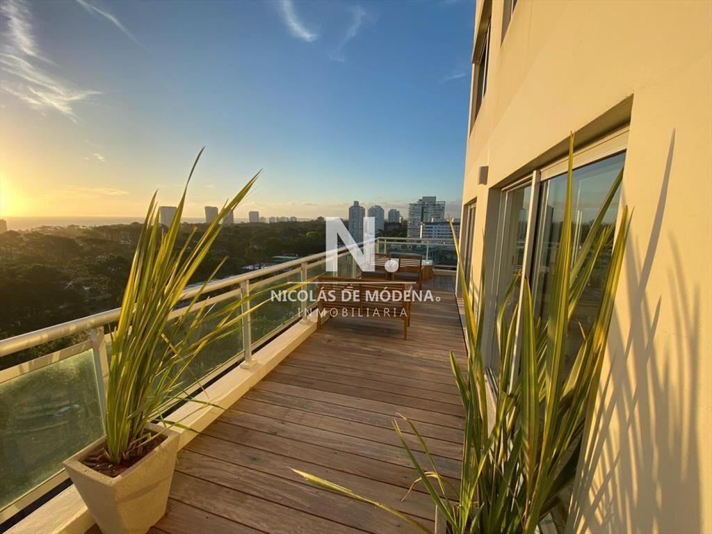 Apartamento en venta 3 dormitorios en Roosevelt