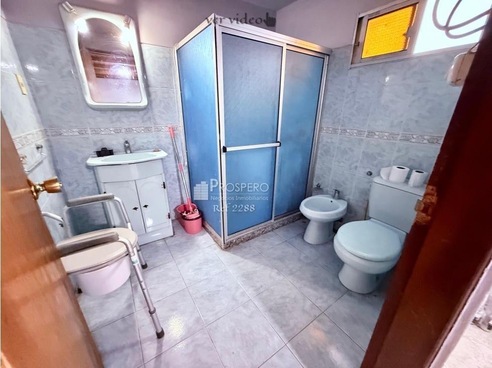 2288/2 venta casa 3 dorm /apto Brazo Oriental fondo garaje