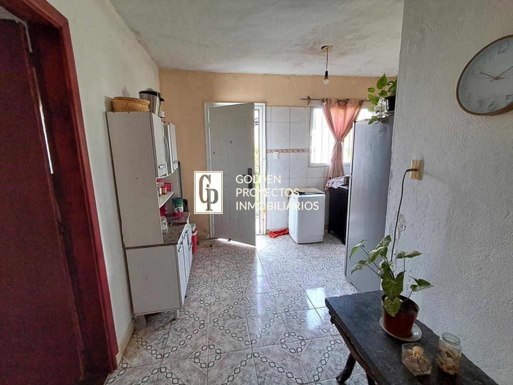 Casa en Venta Dos Dormitorios con Terreno y Cochera en Vill