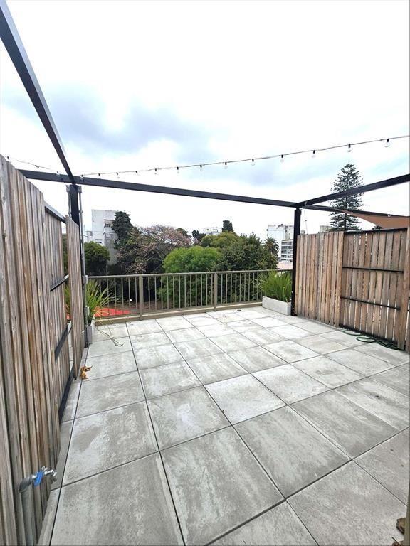 VENTA APARTAMENTO 1 DORM CON TERRAZA Y PATIO
