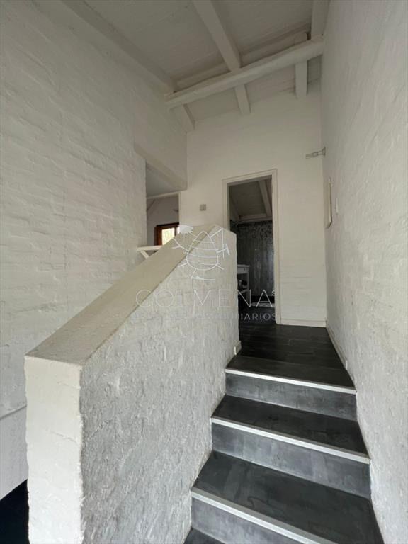 Casa en Barrio privado con piscina y cancha de