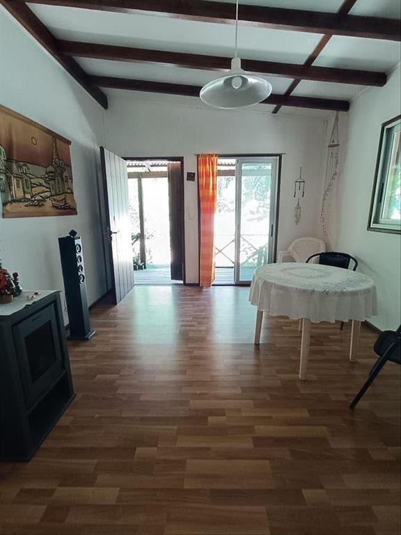 Venta de hermosa cabaña con terreno