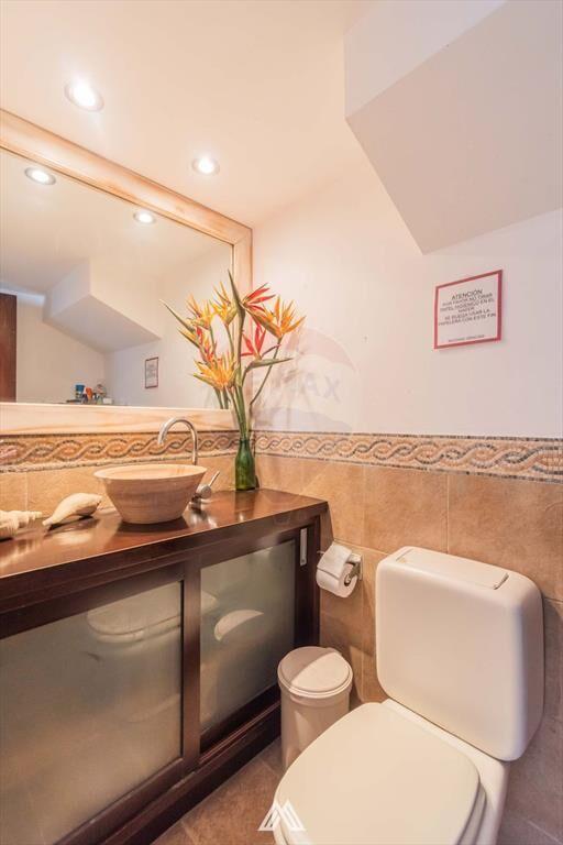 Venta de gran casa centrica de 3 dormitorios Pando