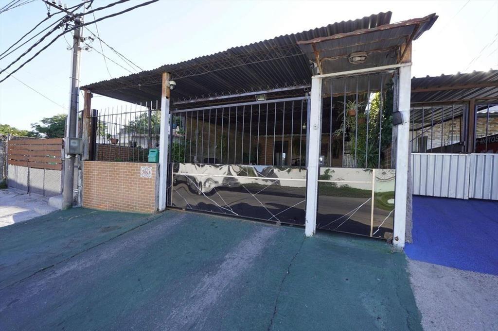 Venta casa en Jardines, ideal renta o familia