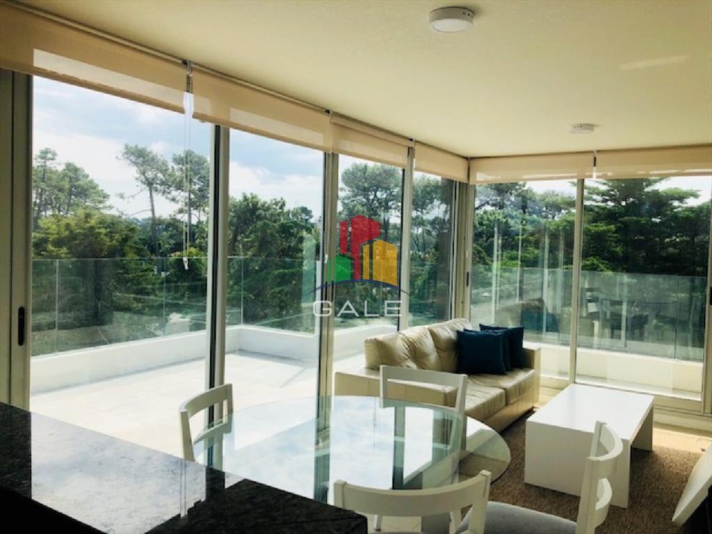 Penthouse - En Alquiler 2 dor, 2 baños, con amplia terraza