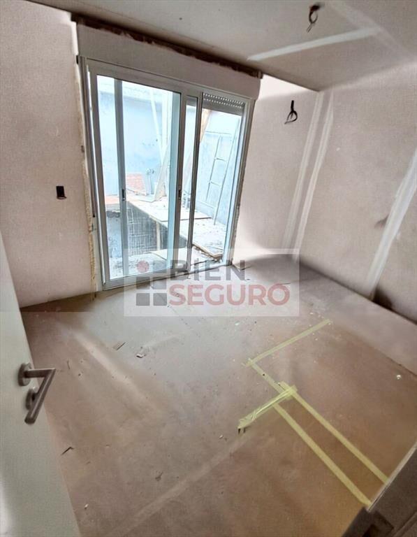 Reciclaje. Apartamento de 1 dormitorio, en venta en La Come