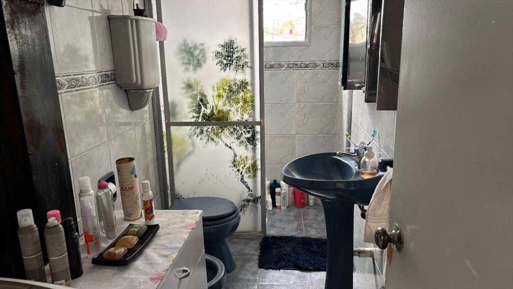 Casa en venta en Brazo Oriental,  2 plantas, 3 dormitori...