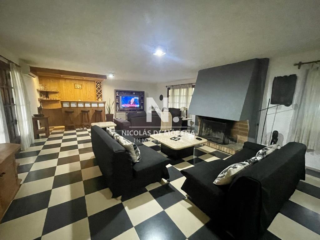 Magnifica casa en Punta Ballena de 7 dormitorios,