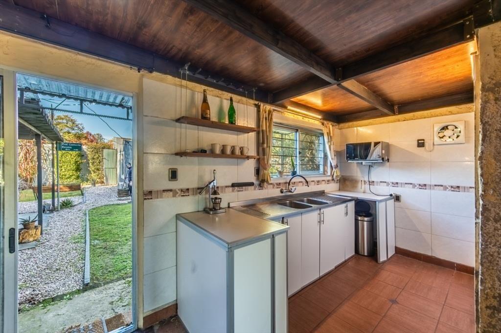 Casa en venta 4 dormitorios 2 baños c/ cochera en Parque...