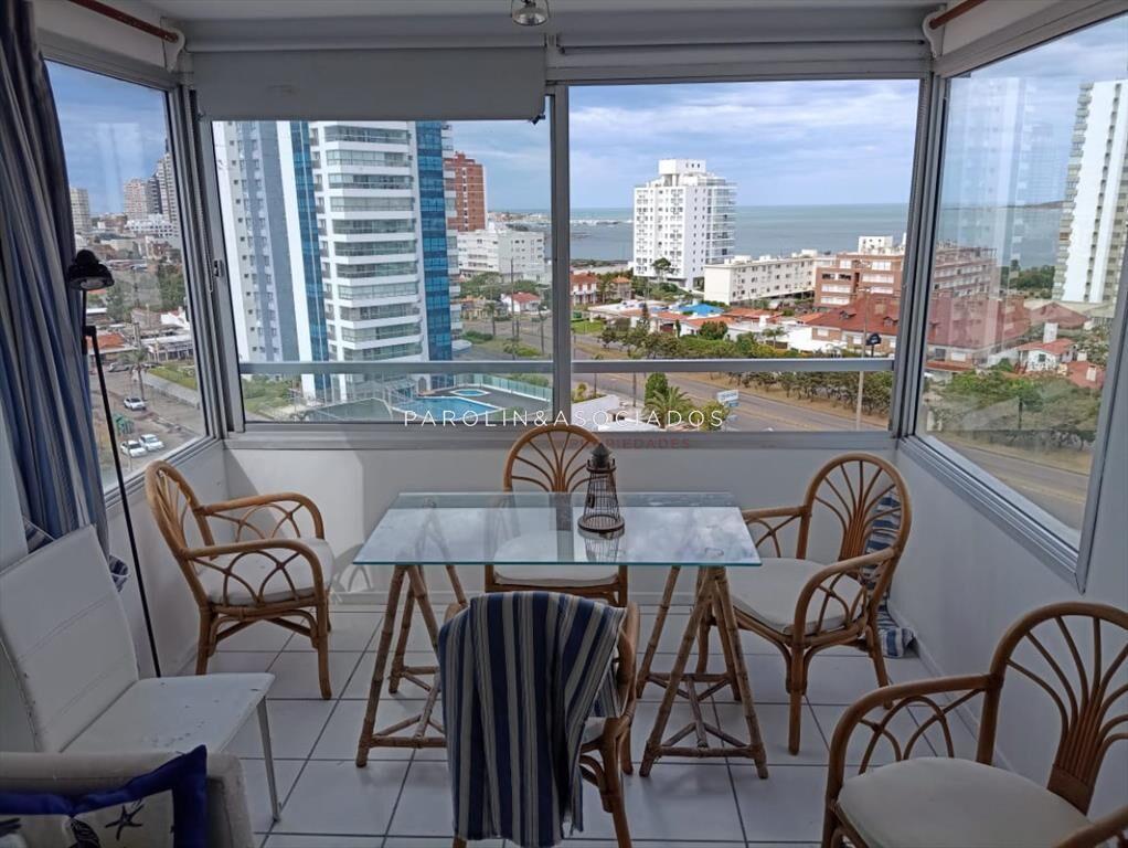 Apartamento de 1 dormitorio en venta en Cap Punta