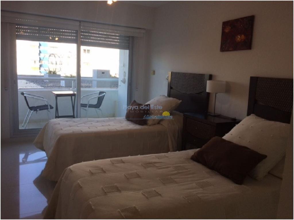 Apartamento en venta de 2 dormitorios en Punta ,