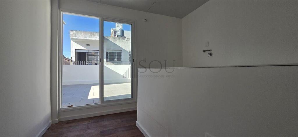 VENTA APARTAMENTO CON RENTA 2 DORMITORIOS Y PARRILLERO CORD