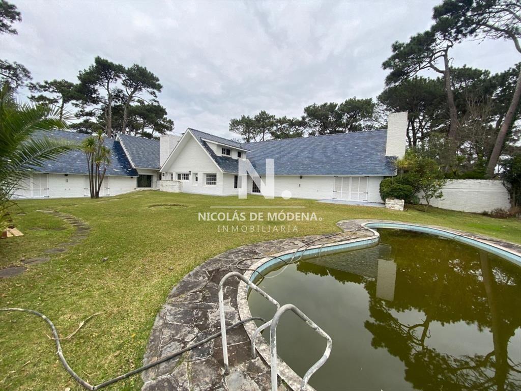 Casa a la venta en playa mansa de Punta Del Este