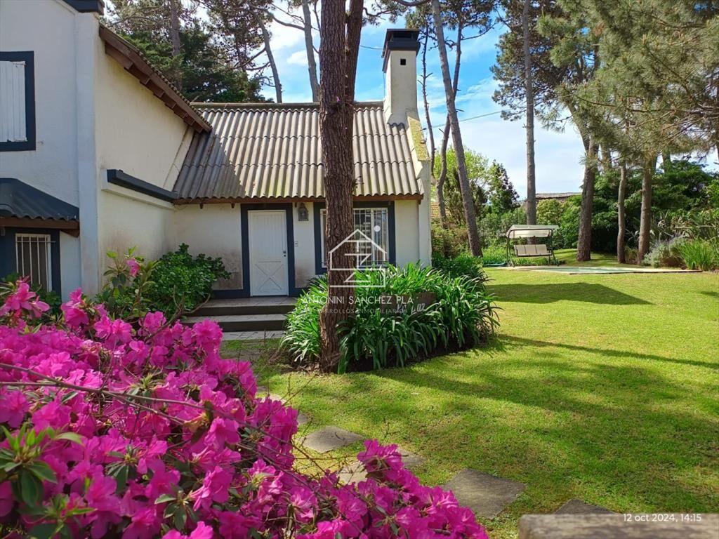 COMODA CASA CERCA DEL MAR EN BRAVA