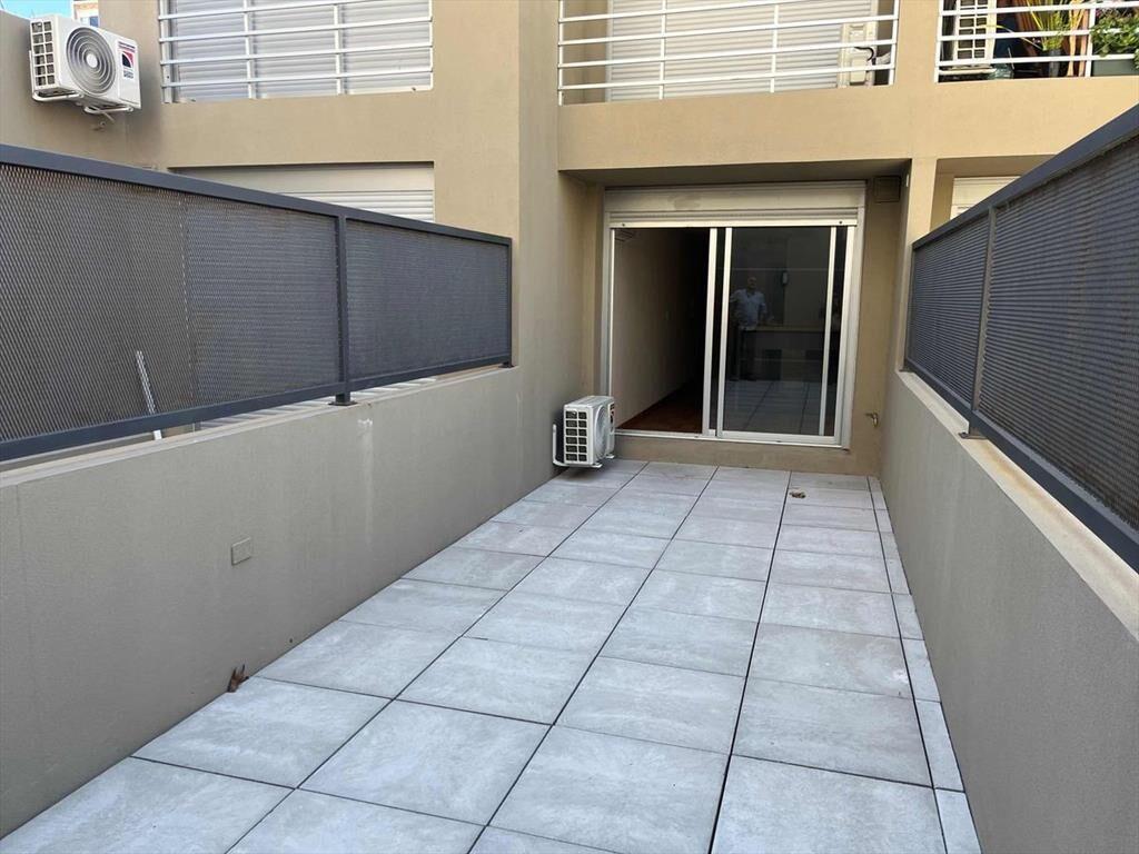 Venta, Monoambiente Con Patio, Pocitos