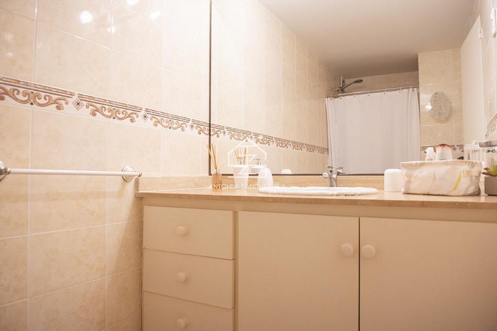 Departamento de 1 dormitorio en venta en Peninsula, vista a