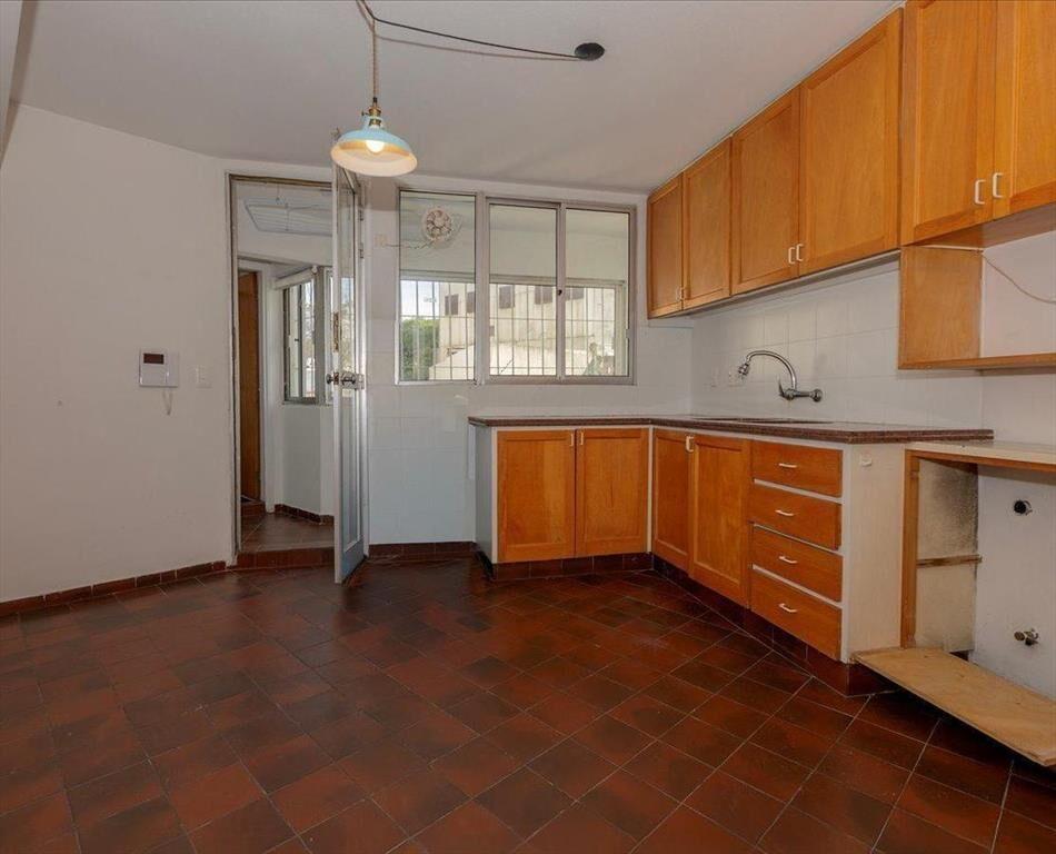Venta Apartamento 4 dormitorios, 2 garajes en Pocitos Nuevo