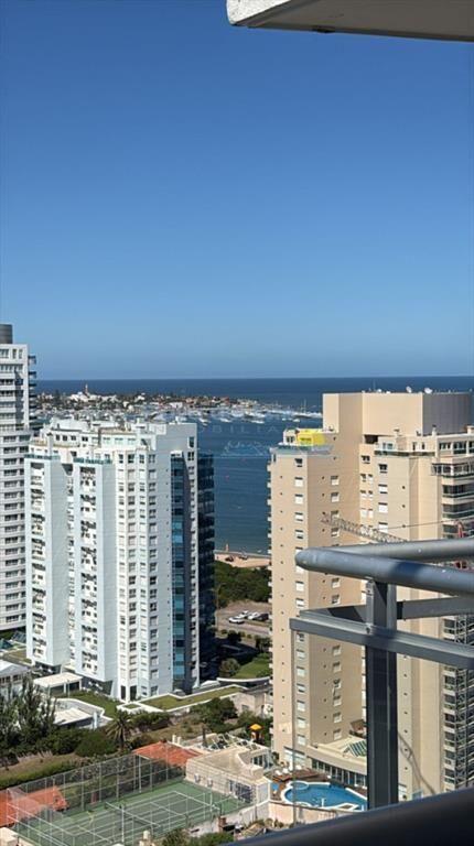 Apartamento en venta en Punta del este 3 y , ,