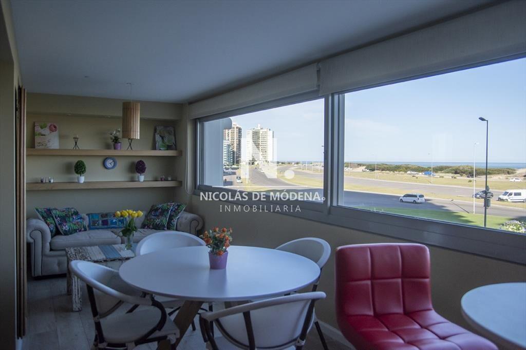 Departamento de 3 dormitorios en suite en venta I